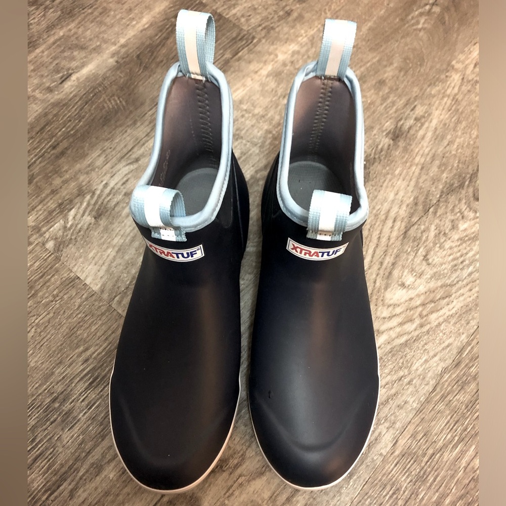 New XtraTuf Ankle Deck Boots Navy Size Women’s 9